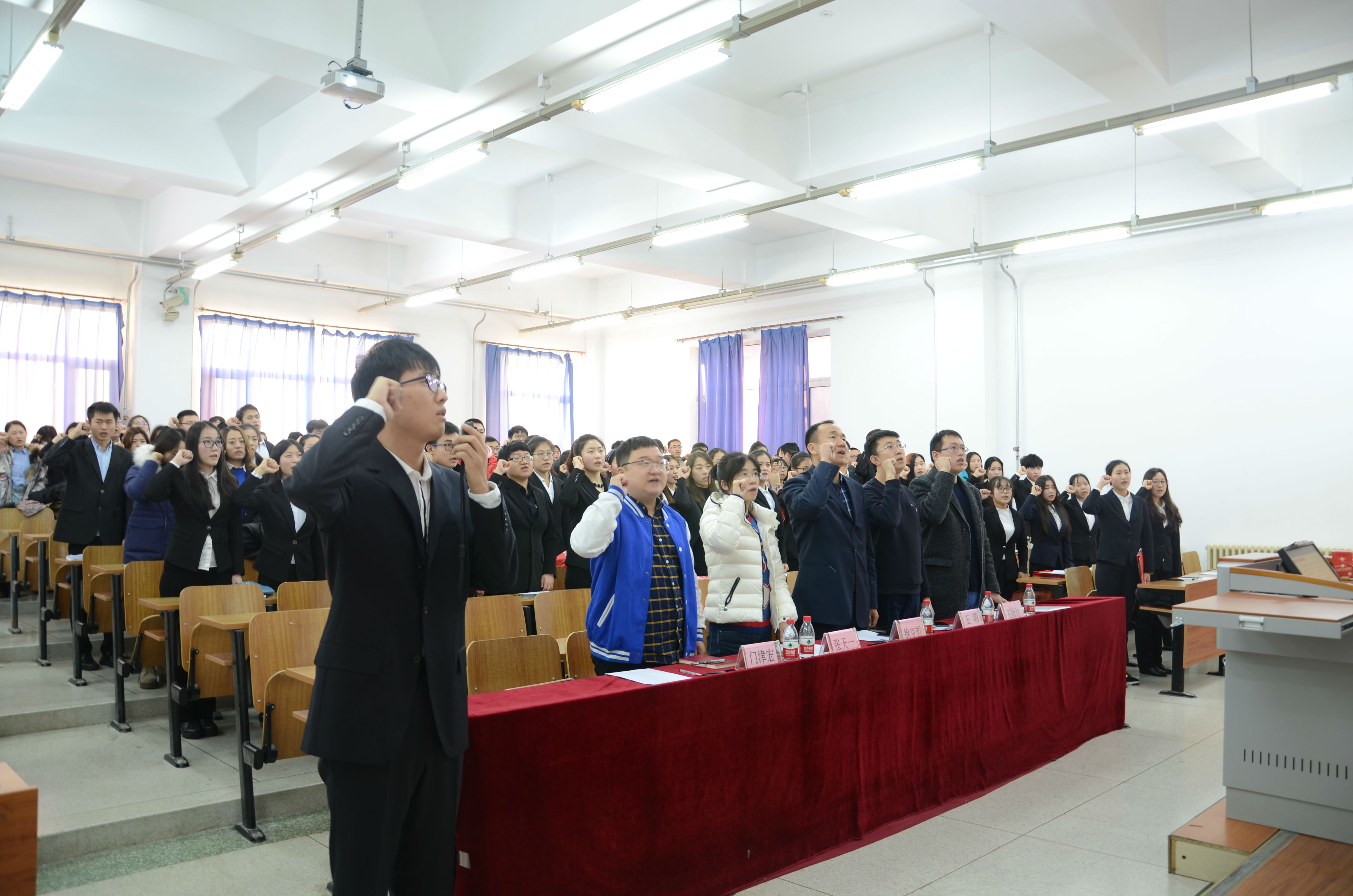 党支部 (1).JPG